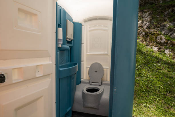 Best Temporary restroom rental  in White City, FL